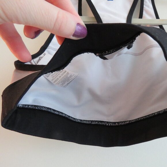 P.E NATION 40/20 Logo Sports Bra in Lilac - Size XS - Picture 12 of 14